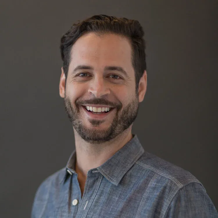 Ep. #117 - Conceptual Photography with Aaron Nace of Phlearn