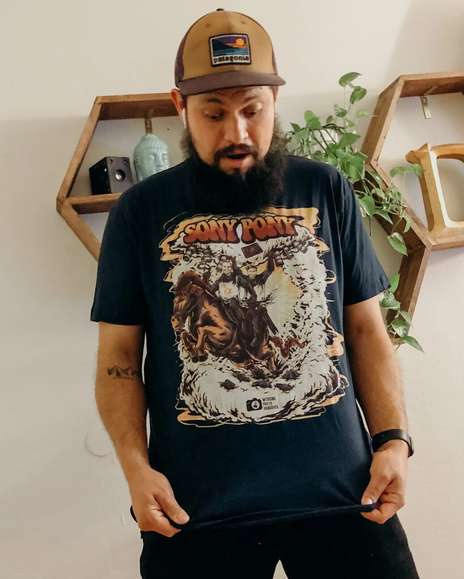 You could look as cool as Ulices Del Toro!